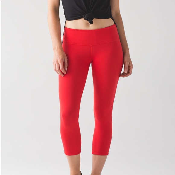 lululemon athletica Pants - NWOT Lululemon Red Wunder Crop Leggings